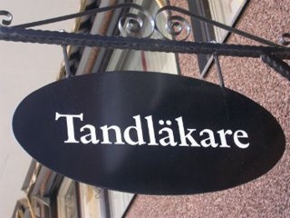 Tandläkarskylt.jpg